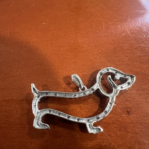 10k White Gold 1/10 Ct Diamond Dachshund Pendant - Picture 3 of 4